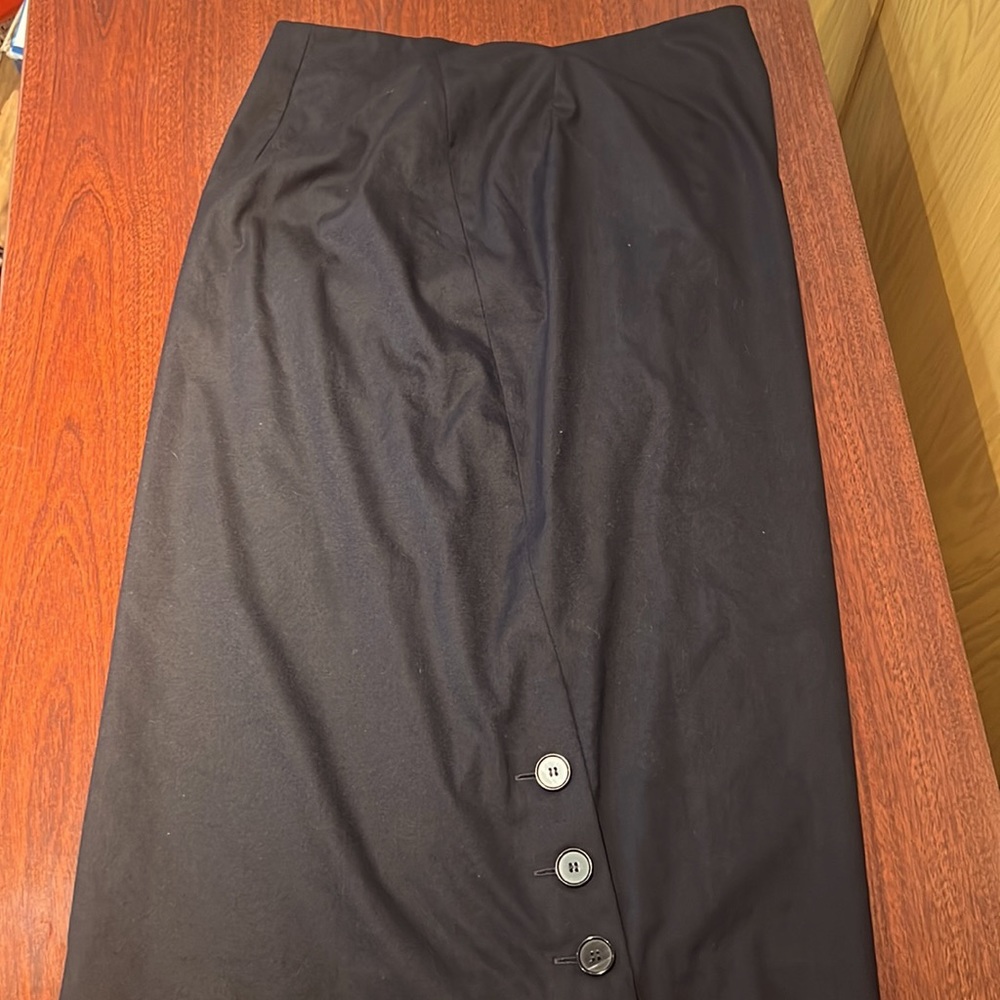 H & M Pencil Midi Skirt Size 8 Black New